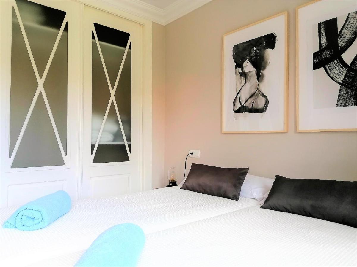 El Sumiciu Apartment อาบีเลส ภายนอก รูปภาพ